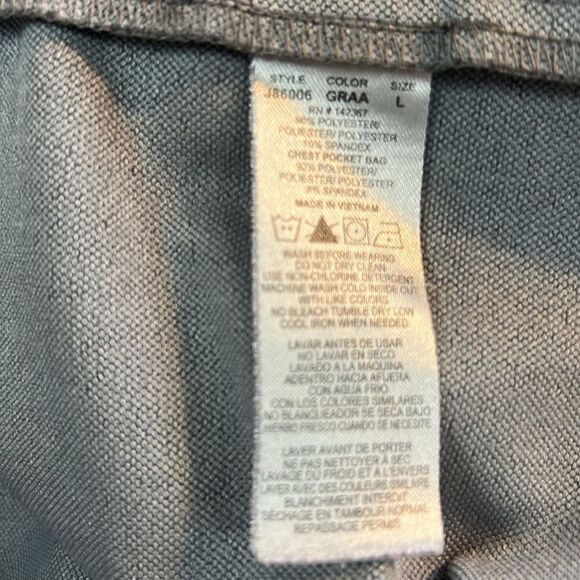 Jaanuu Refined Heathered Gray V-neck Scrub Top Large - Picture 9 of 10
